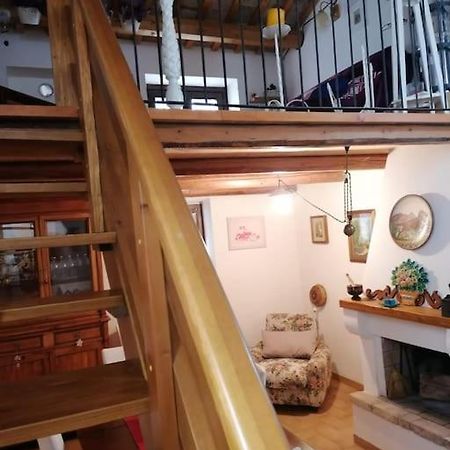 הוילה Orsogna La Casa Nel Borgo מראה חיצוני תמונה