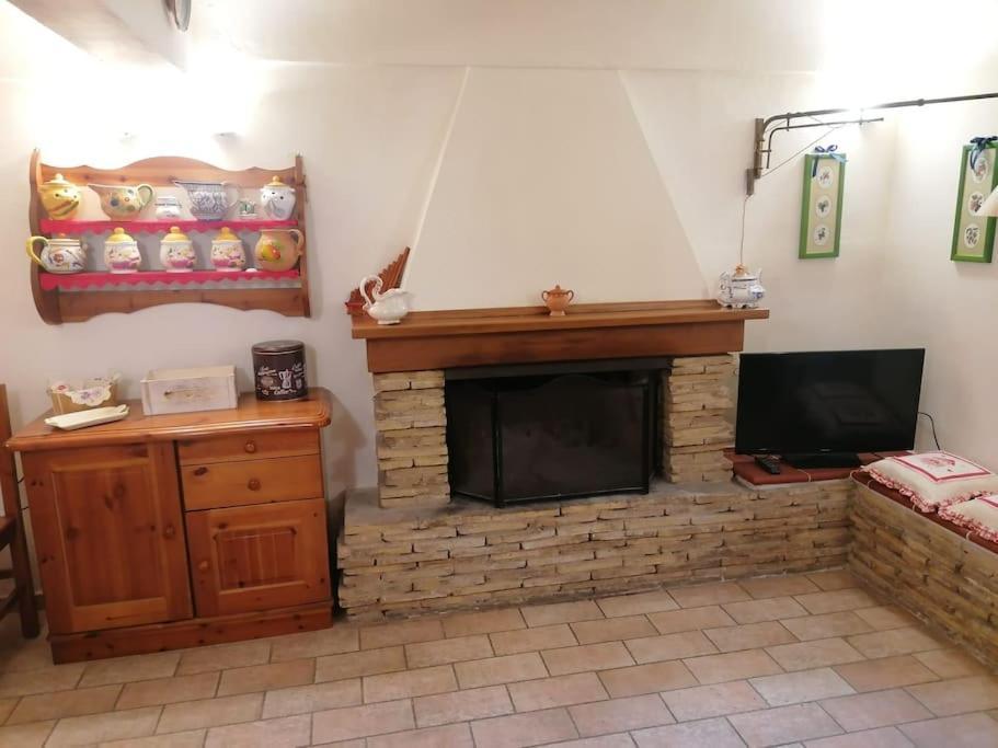הוילה Orsogna La Casa Nel Borgo מראה חיצוני תמונה